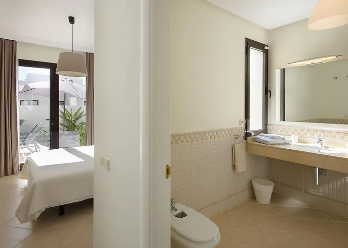 Luna Playa Blanca (Lanzarote)